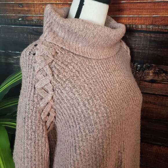 Relativity Sweater Cowl Turtleneck M Pink Soft Laced Shoulder Accents - Picture 2 of 10